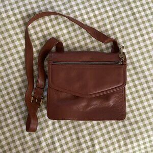 Brown Fossil Bag in GREAT condition